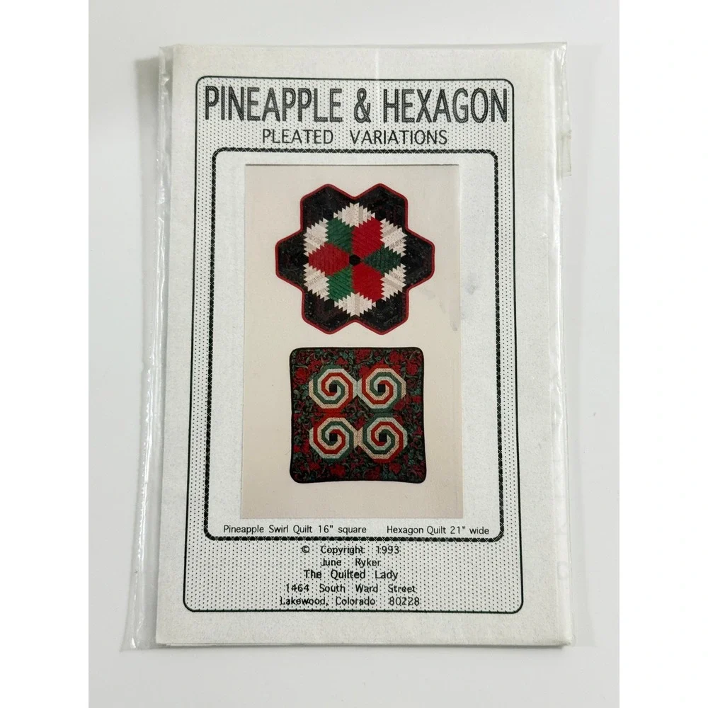 The Quilted Lady Quilt Pattern Unisex OS White Pineapple Hexagon Pleated 1993